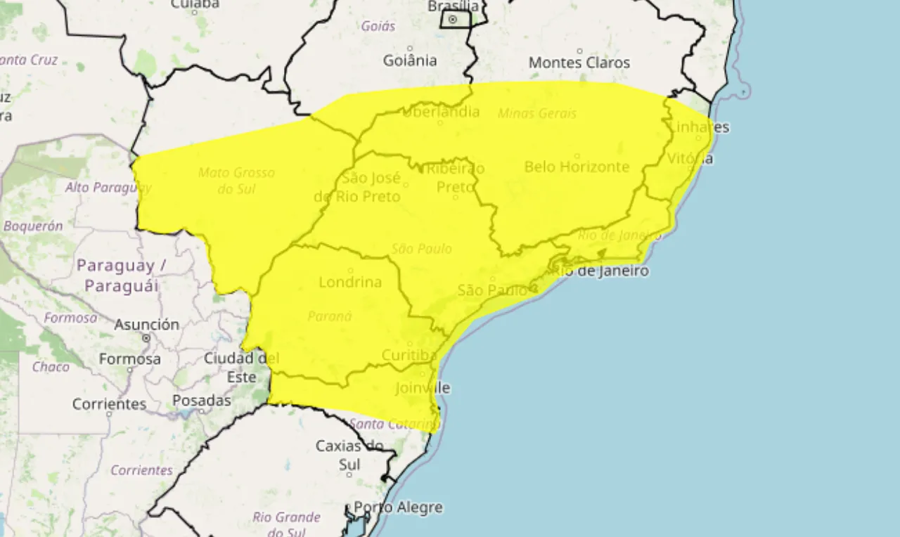 a imagem mostra alerta amarelo de tempestade em 3 regi&otilde;es do brasil